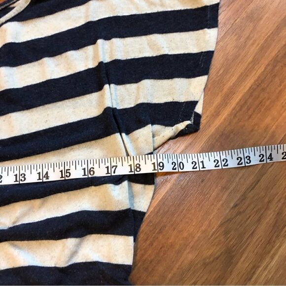 Juniper Ln Maternity short sleeve navy blue and white striped size Large - Picture 5 of 11